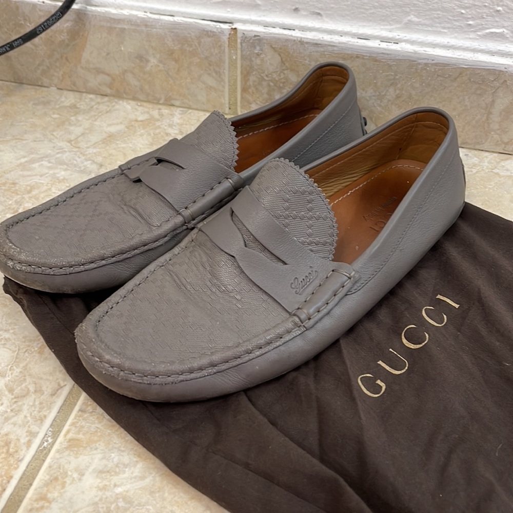Gucci grey slip ons - with bag